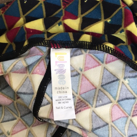 LulaRoe T&C Leggings - Picture 3 of 3